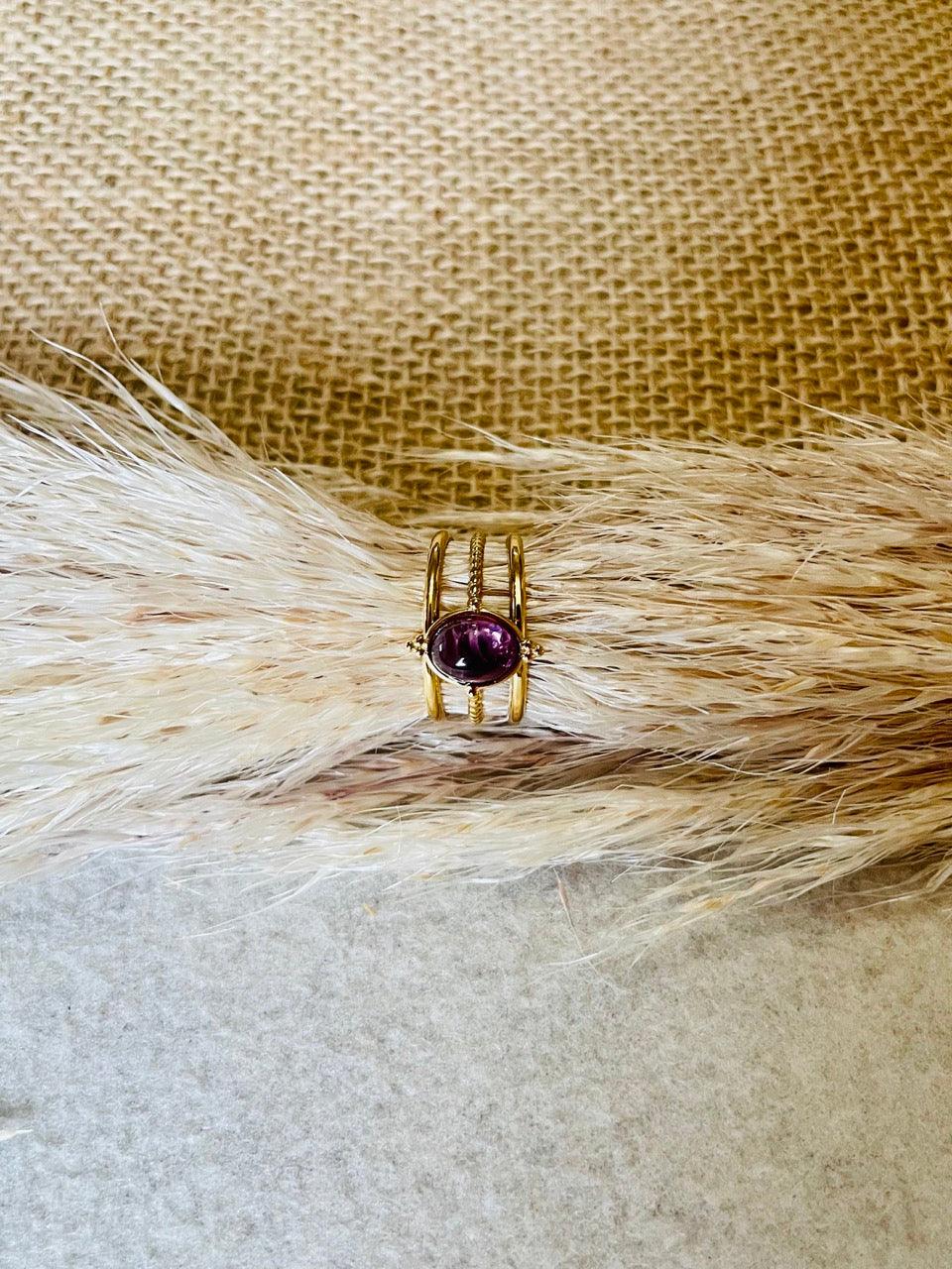 LOUISON Bague Améthyste Doré - Trésors de Cailloux