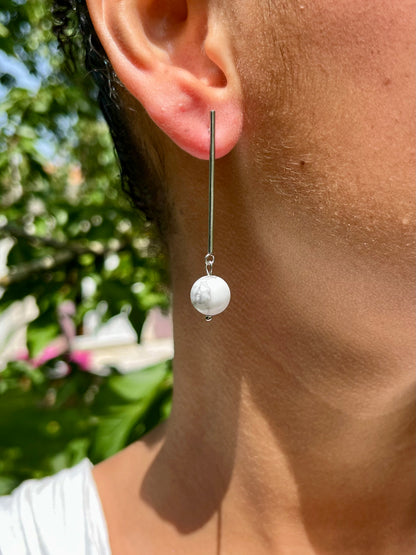 Boucles d'oreille MANON, avec pierre de Howlite, Trésors de cailloux